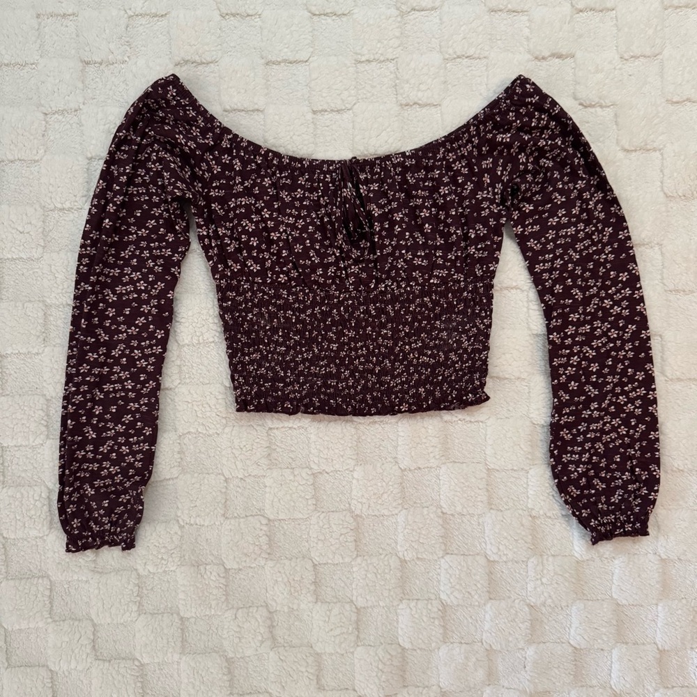PacSun Me to We Burgundy Floral Off-Shoulder Long Sleeve Crop Top, Women’s Small